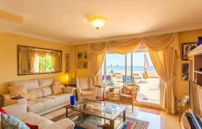 Resale - Apartment - Middle Floor Apartment - Estepona - Estepona Centro