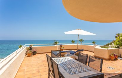 Resale - Apartment - Middle Floor Apartment - Estepona - Estepona Centro