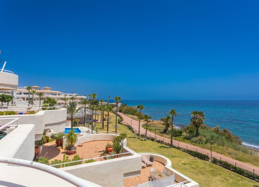 Resale - Apartment - Middle Floor Apartment - Estepona - Estepona Centro