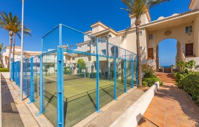 Resale - Apartment - Middle Floor Apartment - Estepona - Estepona Centro