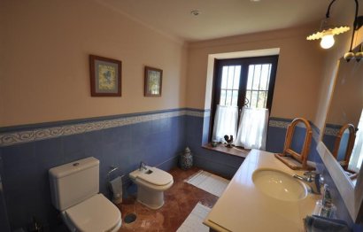 Resale - House - Detached Villa - Manilva - La Duquesa