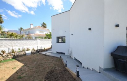 Reventa - House - Detached Villa - Estepona - Estepona Centro