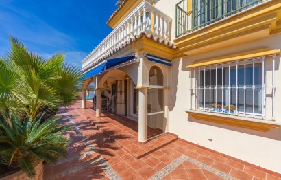 Resale - House - Detached Villa - Mijas - Las Lagunas