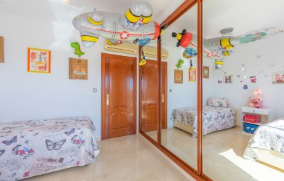 Resale - House - Detached Villa - Mijas - Las Lagunas