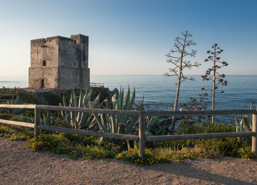 Resale - House - Detached Villa - Casares - Casares Centro