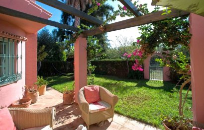 Resale - House - Finca - Cortijo - Estepona - Estepona Centro