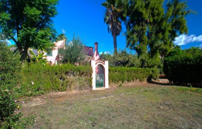 Resale - House - Finca - Cortijo - Estepona - Estepona Centro