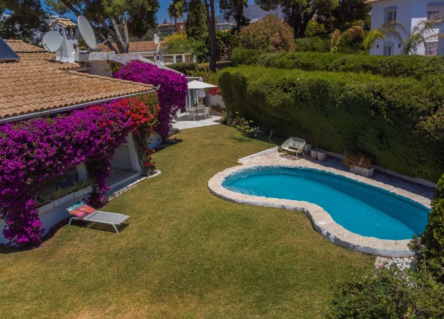 Resale - House - Detached Villa - Marbella - Guadalmina Alta