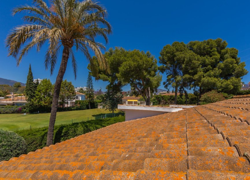 Resale - House - Detached Villa - Marbella - Guadalmina Alta