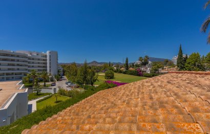 Resale - House - Detached Villa - Marbella - Guadalmina Alta