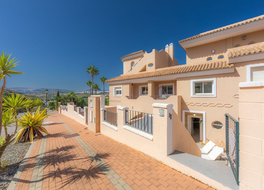 Resale - House - Townhouse - Manilva - La Duquesa