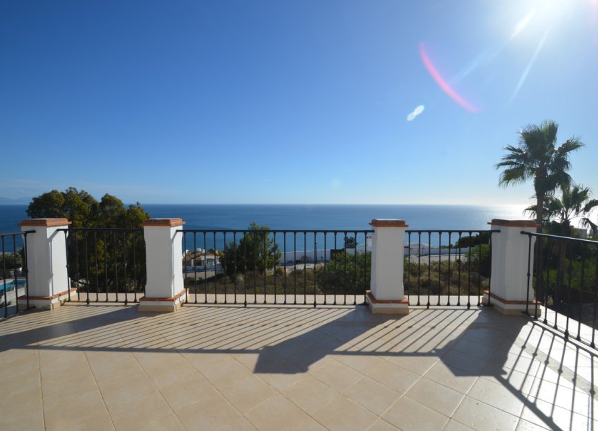 Resale - House - Detached Villa - Manilva - La Duquesa