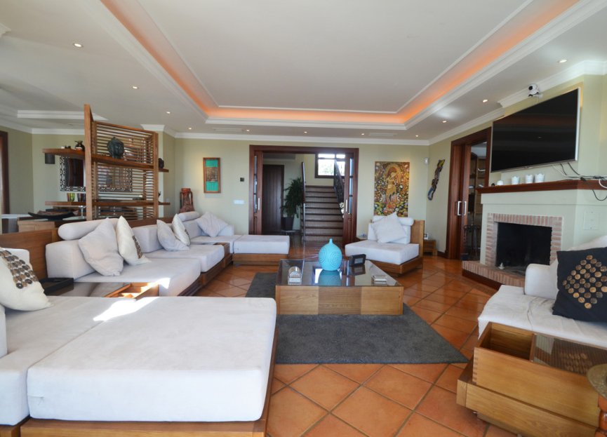 Resale - House - Detached Villa - Manilva - La Duquesa