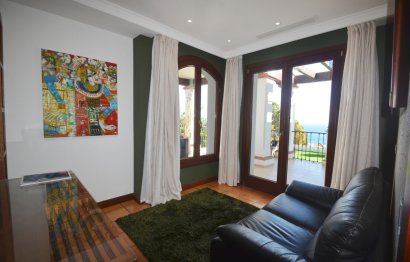 Resale - House - Detached Villa - Manilva - La Duquesa