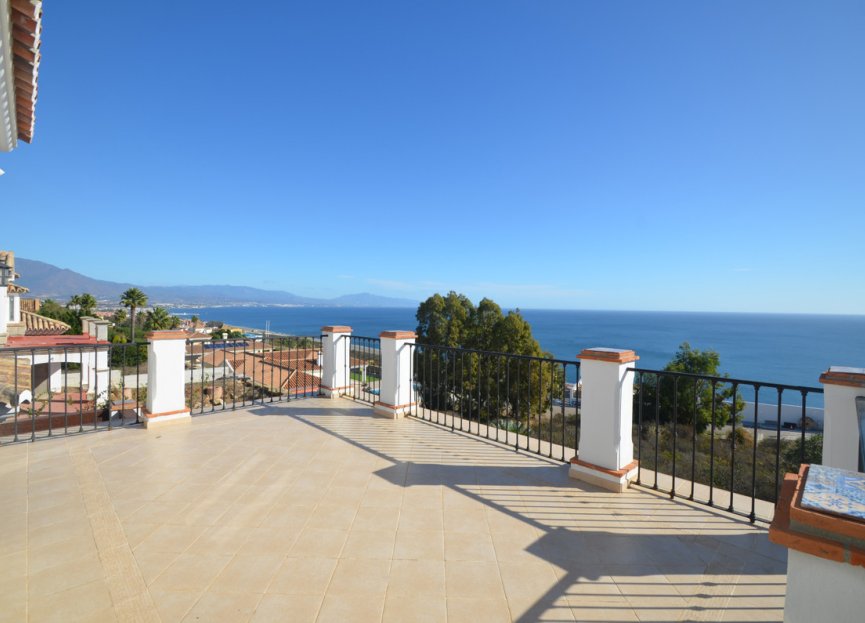 Resale - House - Detached Villa - Manilva - La Duquesa