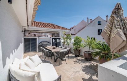 Resale - Apartment - Penthouse - Marbella - Nueva Andalucia