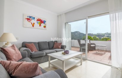 Resale - Apartment - Middle Floor Apartment - Benahavís - La Quinta