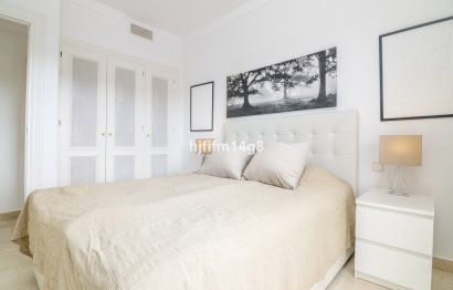 Resale - Apartment - Middle Floor Apartment - Benahavís - La Quinta