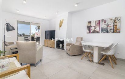 Resale - Apartment - Middle Floor Apartment - Marbella - Nueva Andalucia