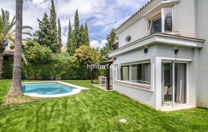 Resale - House - Detached Villa - Marbella - El Rosario