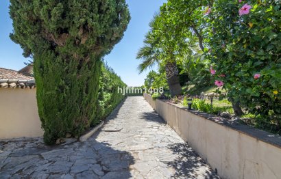 Resale - House - Detached Villa - Benahavís - Benahavís Centro