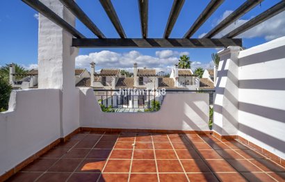 Resale - House - Townhouse - Marbella - Nueva Andalucia