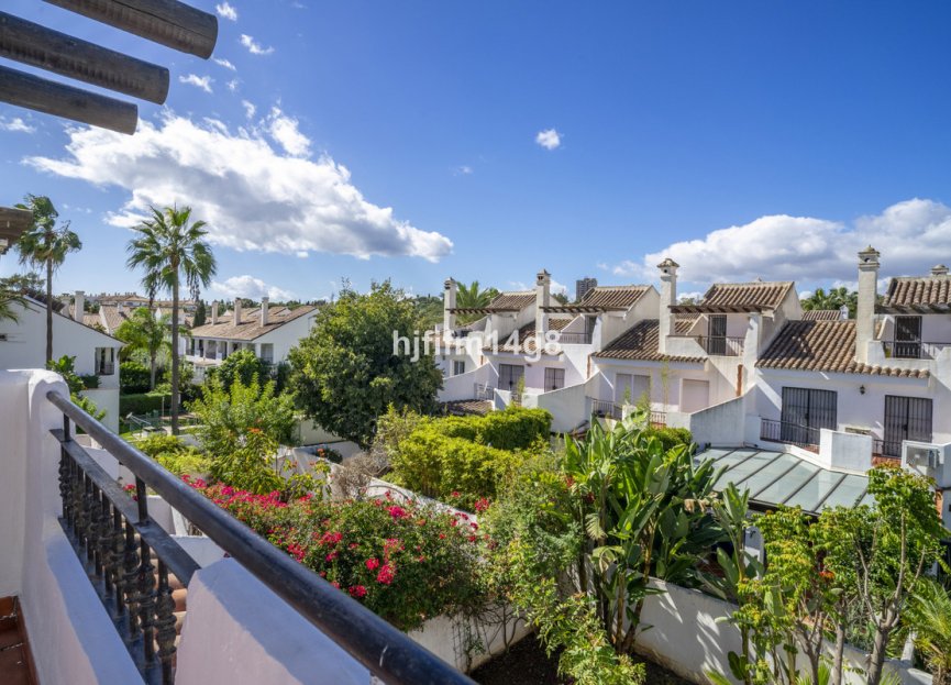 Resale - House - Townhouse - Marbella - Nueva Andalucia