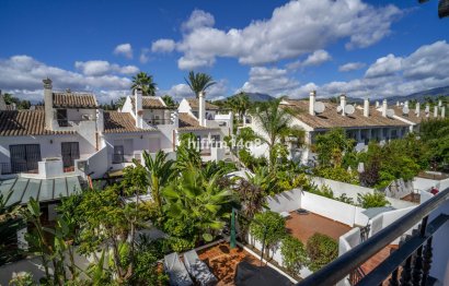 Resale - House - Townhouse - Marbella - Nueva Andalucia