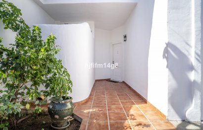 Resale - House - Townhouse - Marbella - Nueva Andalucia