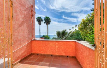 Resale - House - Detached Villa - Benalmádena - Benalmadena Costa