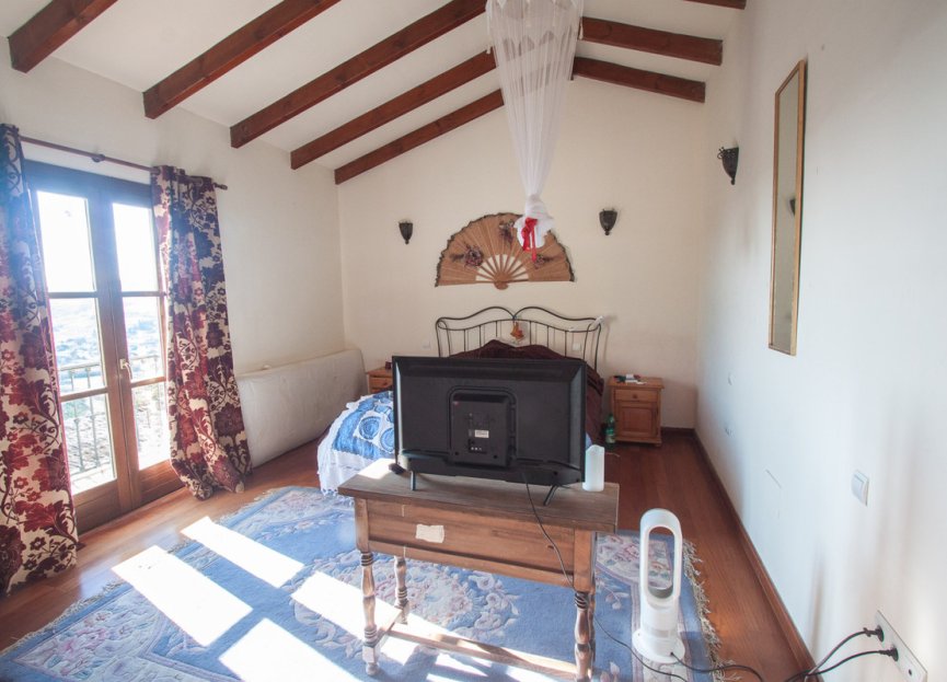 Reventa - House - Finca - Cortijo - Casares - Casares Centro