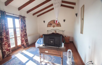 Reventa - House - Finca - Cortijo - Casares - Casares Centro