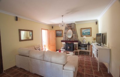 Reventa - House - Finca - Cortijo - Estepona - Estepona Centro