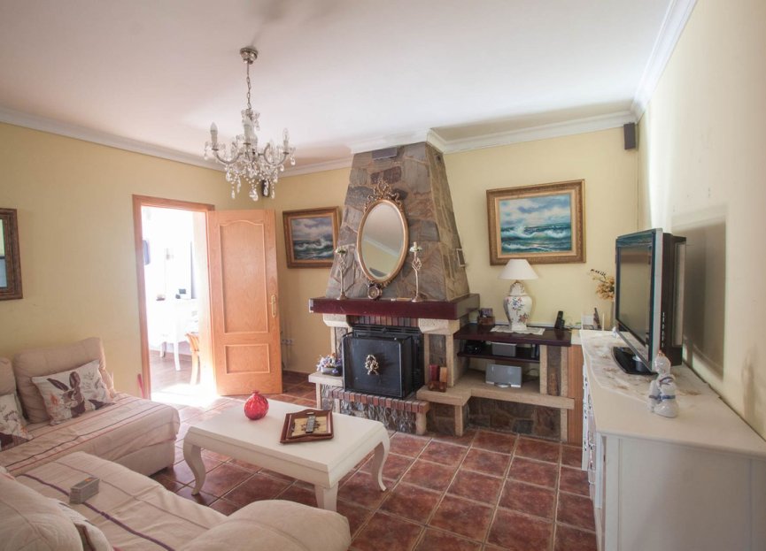 Reventa - House - Finca - Cortijo - Estepona - Estepona Centro