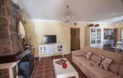 Reventa - House - Finca - Cortijo - Estepona - Estepona Centro