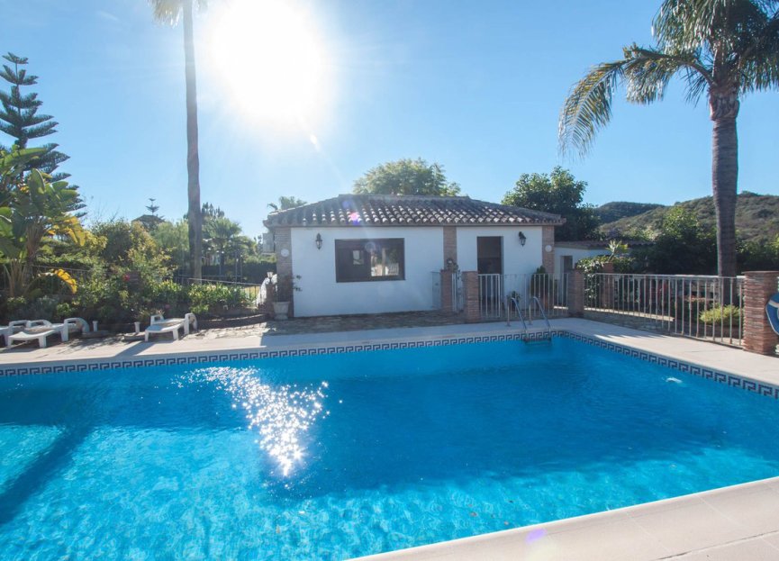 Reventa - House - Finca - Cortijo - Estepona - Estepona Centro