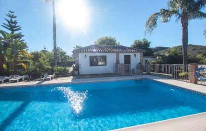 Reventa - House - Finca - Cortijo - Estepona - Estepona Centro