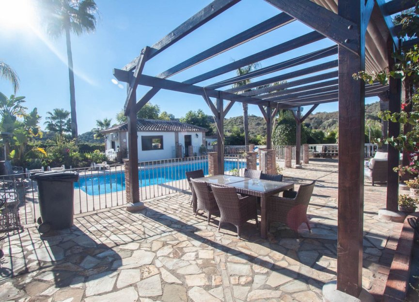 Reventa - House - Finca - Cortijo - Estepona - Estepona Centro