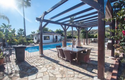 Reventa - House - Finca - Cortijo - Estepona - Estepona Centro