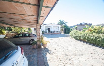 Reventa - House - Finca - Cortijo - Estepona - Estepona Centro