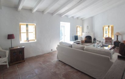 Resale - House - Finca - Cortijo - Casares - Casares Centro