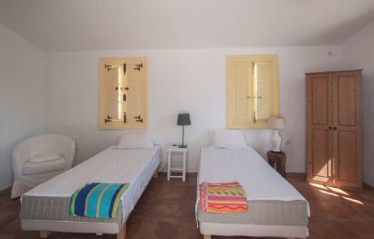 Resale - House - Finca - Cortijo - Casares - Casares Centro