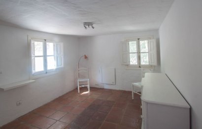 Resale - House - Finca - Cortijo - Casares - Casares Centro