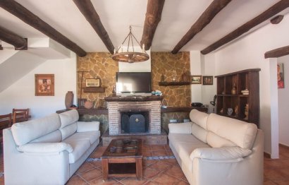 Reventa - House - Finca - Cortijo - Estepona - Estepona Centro