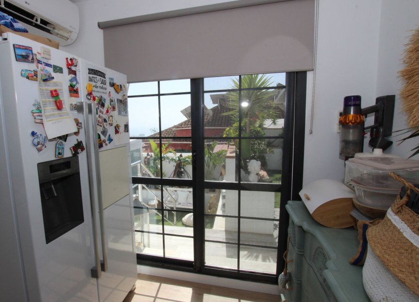 Resale - House - Semi-Detached House - Benalmádena - Benalmadena Pueblo