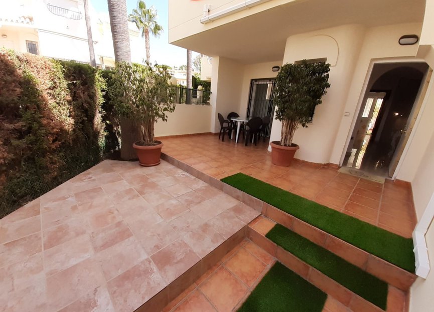 Resale - House - Townhouse - Marbella - Las Chapas