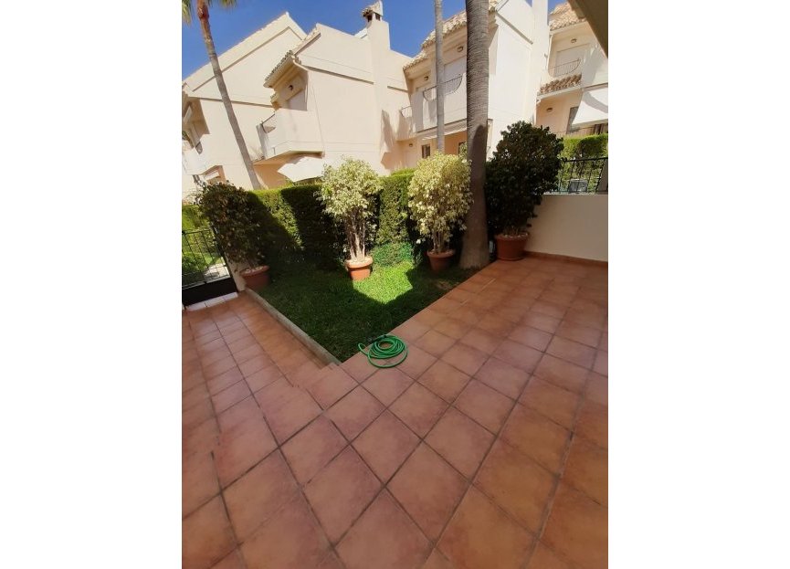 Resale - House - Townhouse - Marbella - Las Chapas