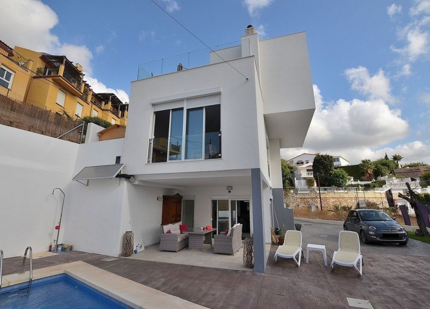 Reventa - House - Detached Villa - Fuengirola - Torreblanca