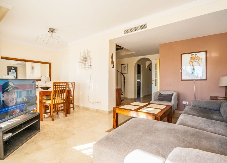 Resale - Apartment - Penthouse - Marbella - Elviria