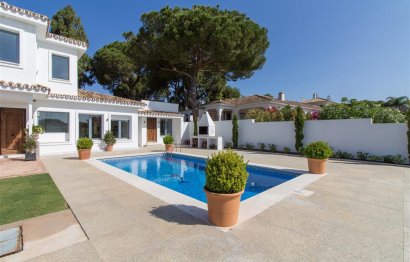 Resale - House - Detached Villa - Marbella - Hacienda Las Chapas